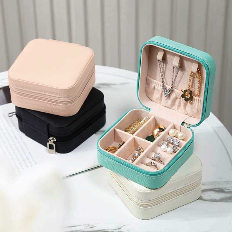 Premium Quality Plush Velvet Travel Jewelry Organizer Box.